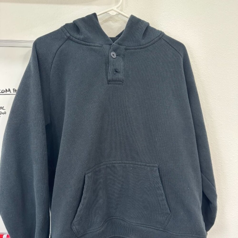 OAK + FORT Men's Black Classic Hoodie - Medium - Black